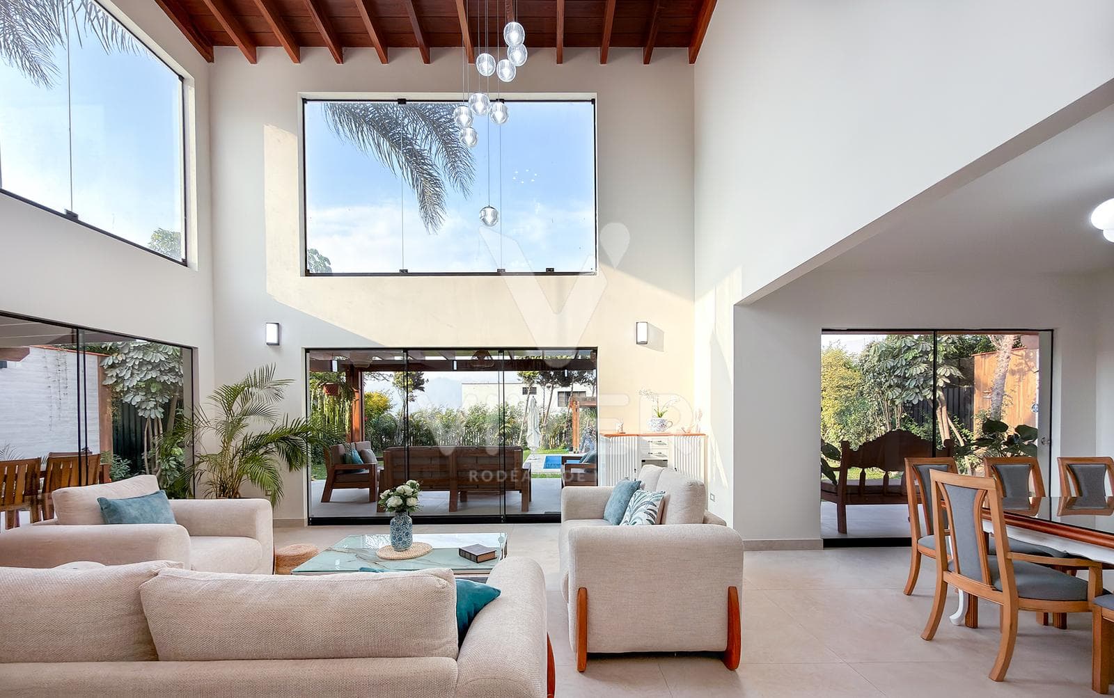 Casa de campo Moderna en Alquiler - 2