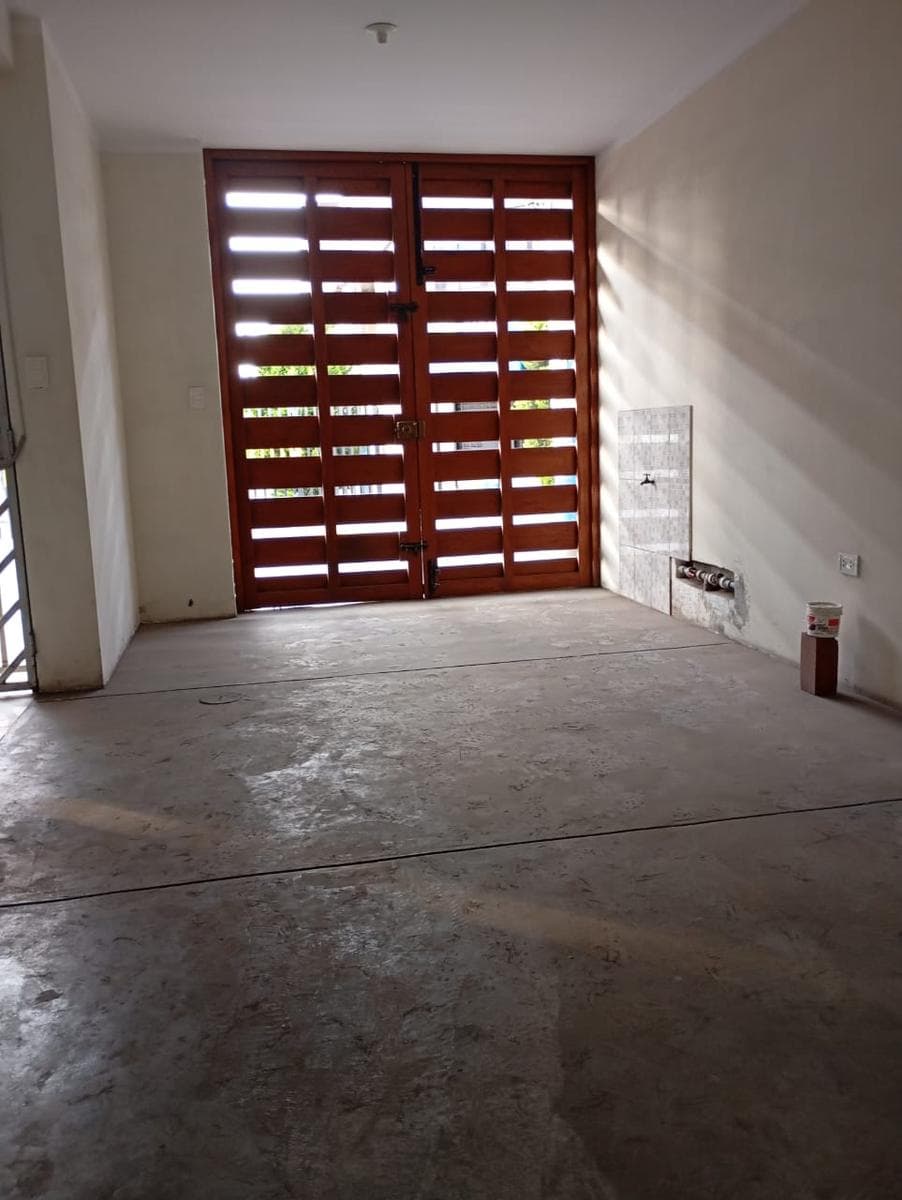 VENTA DE ESTACIONAMIENTO EN SAN MARTIN DE PORRES - 2