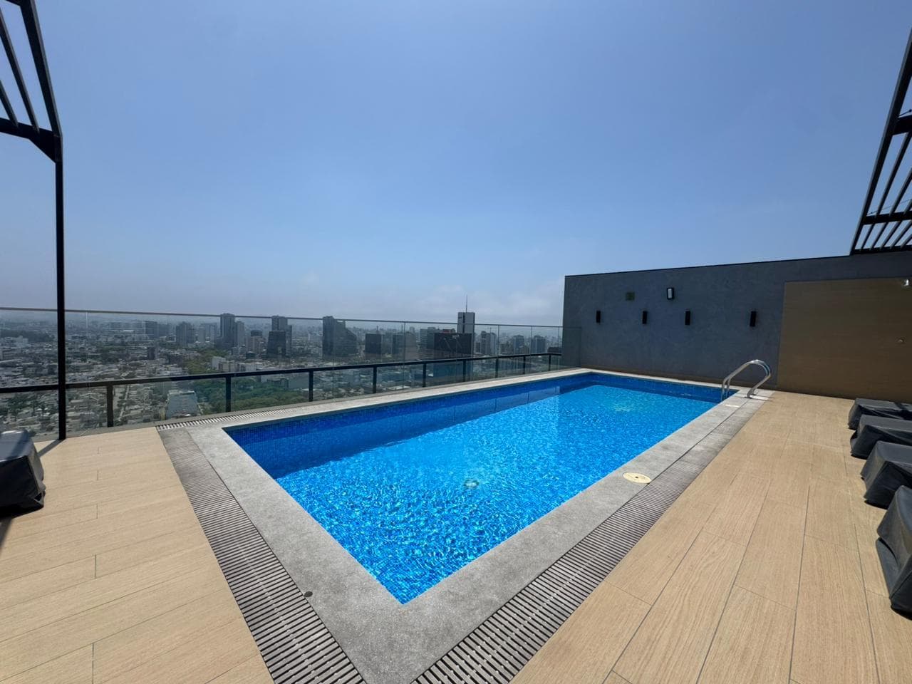 Venta Departamento de estreno | 3 dorm | piso 27 | excelente ubicación - 1