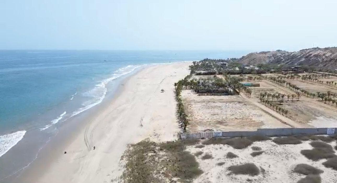 Terreno en Canoas de Punta Sal, 303m2 | Inscrito | Cerca al mar - 2