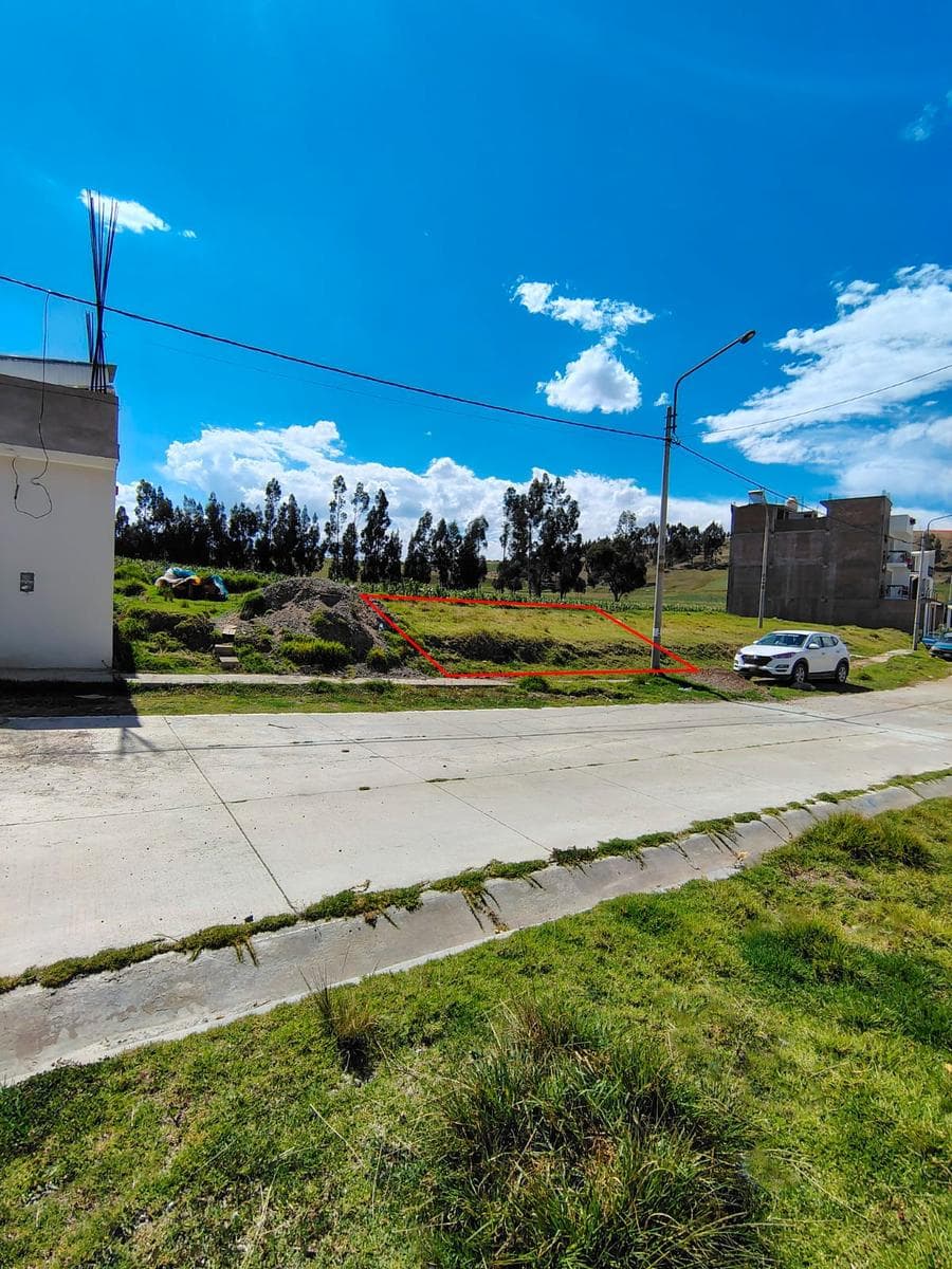 Terreno 90 m2 en la Urb. Eucaliptos de Hyo - II Etapa - 1