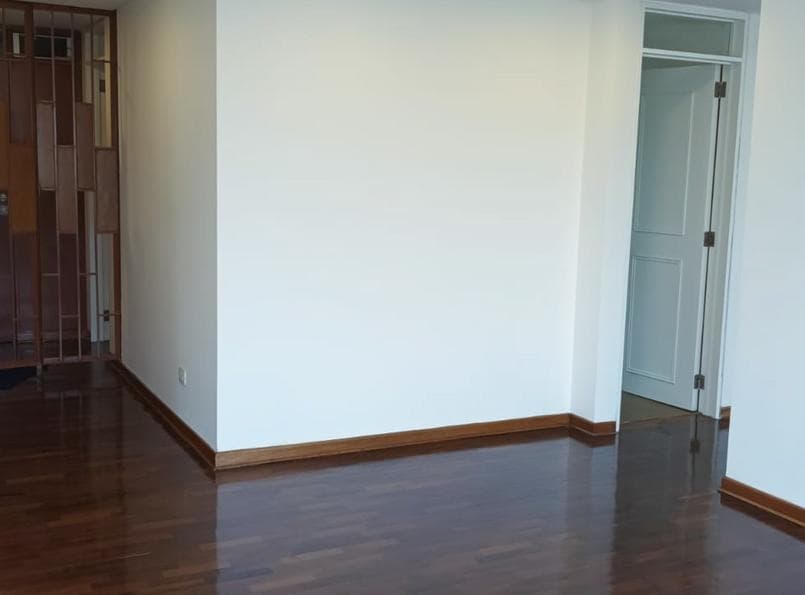 Se Alquila Departamento con amplias habitaciones con vista al Parque Kennedy_01278 - 2