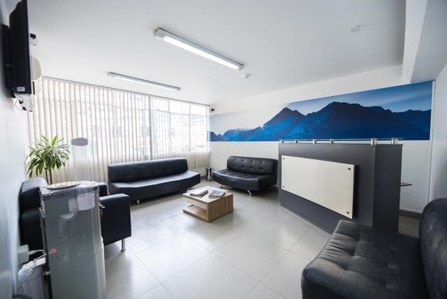 ALQUILER LOCAL COMERCIAL EN SAN ISIDRO (609-142-42) - 2