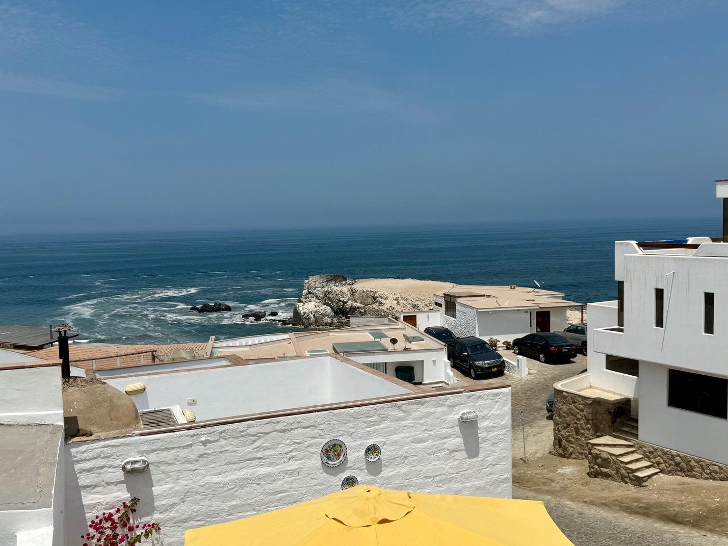 Casa de playa en venta – Condominio Toyo Seco, Puerto Fiel. - 1