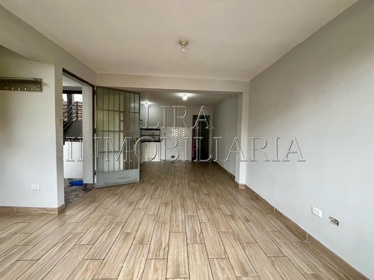 ALQUILER DE MINIDEPARTAMENTO AV. LAS PALMERAS CDRA 52 LOS OLIVOS 50 M2 - 2