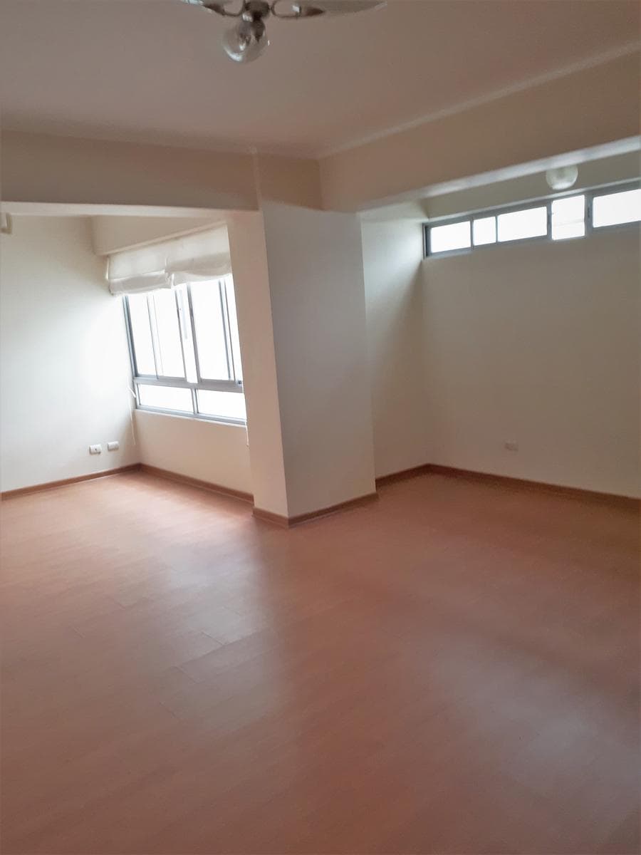 Alquiler Departamento 02 Dormitorios en Jesús María - 1