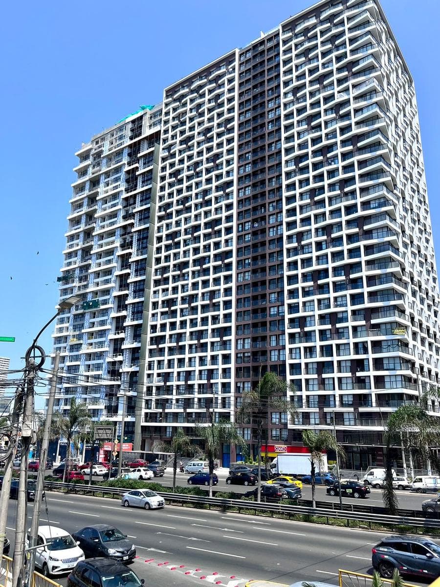 Departamento en La Victoria - 1