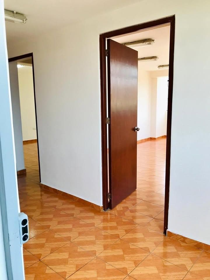 Oficina Alquiler 3er. Piso. Av. Quilca - Callao - 1