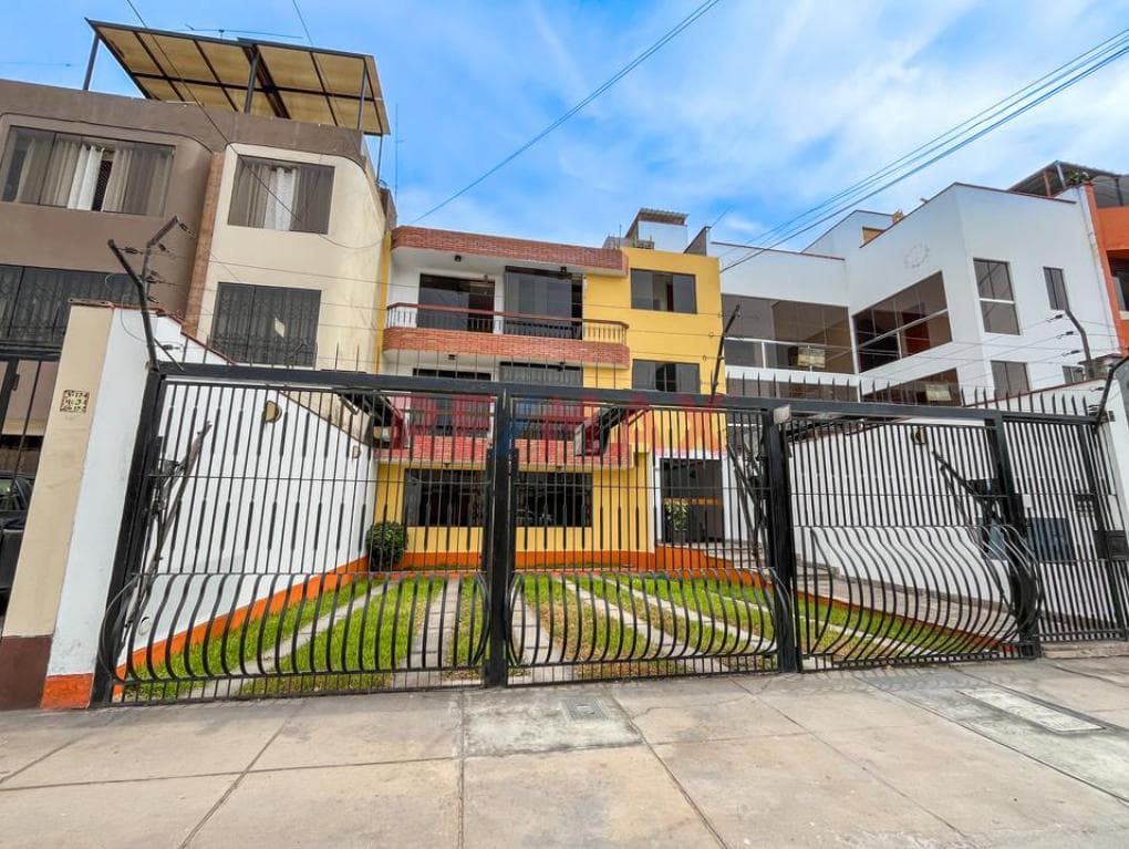 Alquilo Departamento En San Borja - Zona Centrica - 1