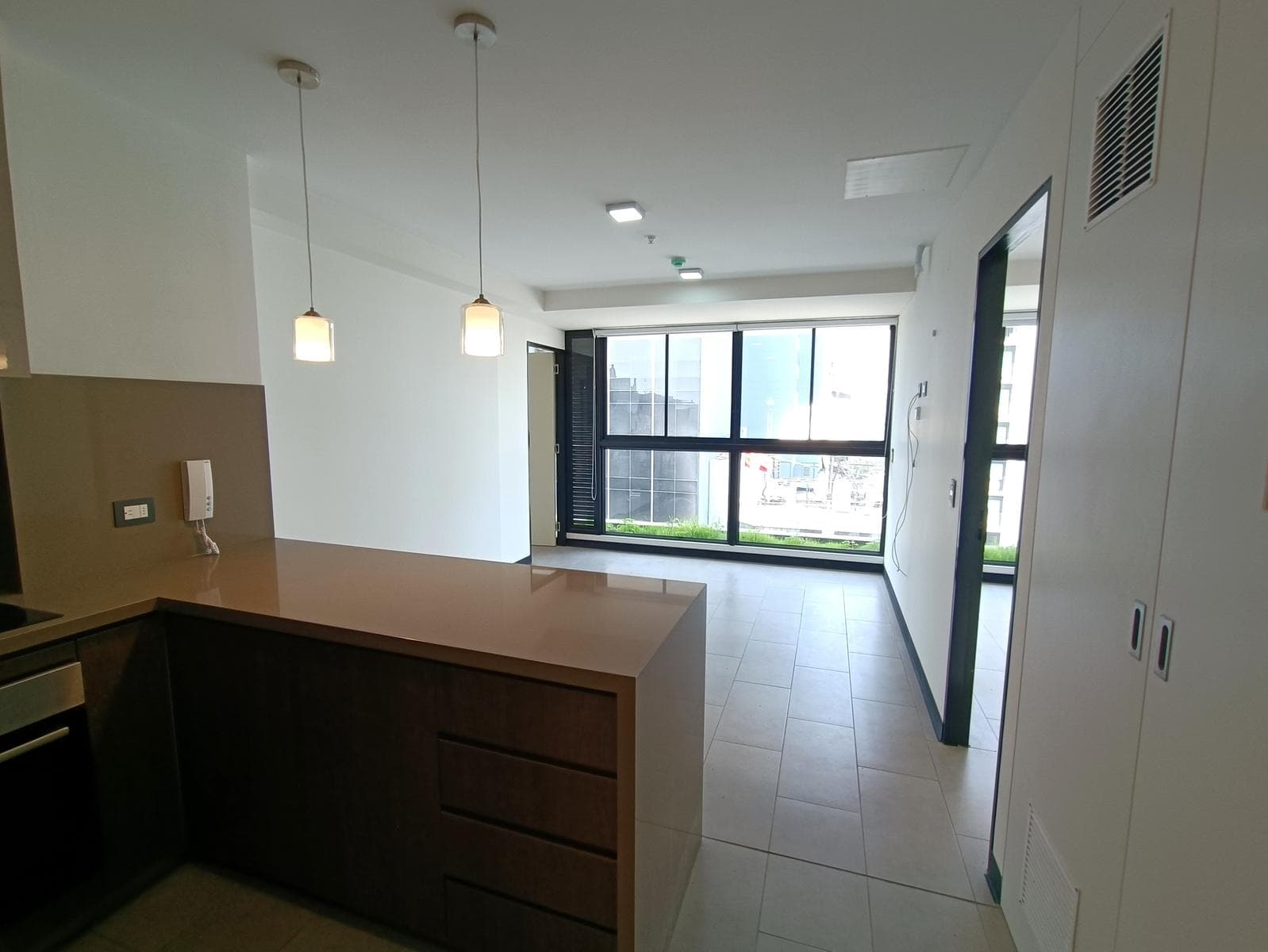 Alquila tu departamento en el centro financiero - San Isidro - 1