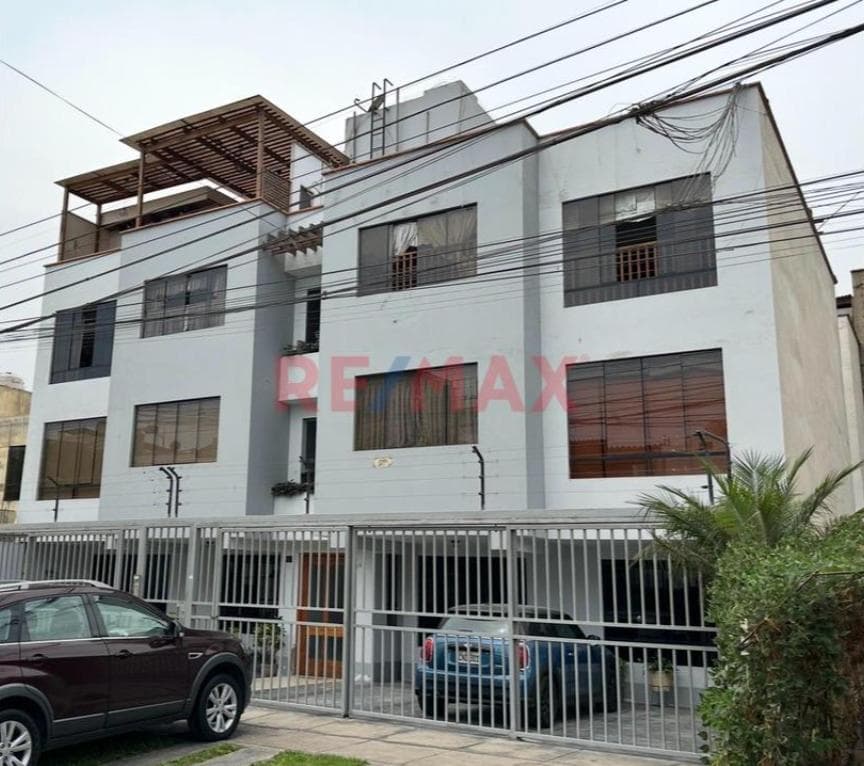 Departamento En Alquiler - La Molina - 1