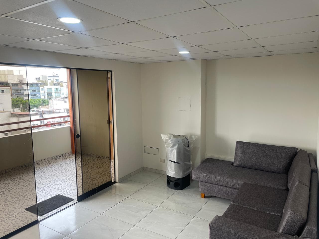 Alquiler de departamento en San Borja 100 mts!! - 1