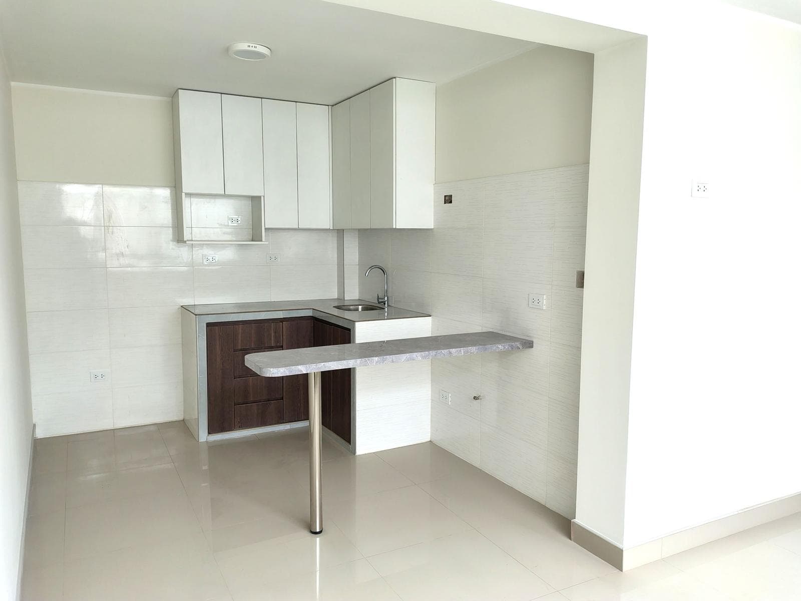 Alquiler – Minidepartamentos de estreno 2 habitaciones – Los Olivos - 1