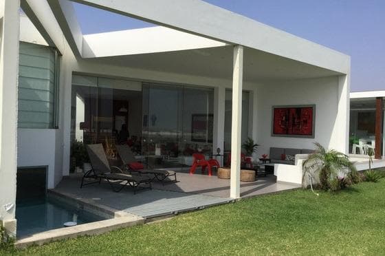 ¡Exclusiva Casa de Playa con vista al Mar en Condominio Las Gaviotas - Asia! - 1